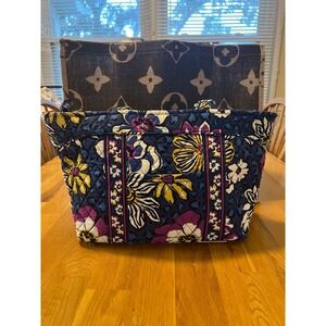Vera Bradley-Vintage Purse Tote-Pattern African Violet with Cheetah Pattern